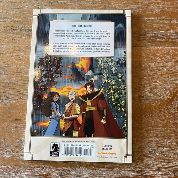Avatar: The Last Airbender Graphic Novel The Promise: Part Three - Picture 2 of 4